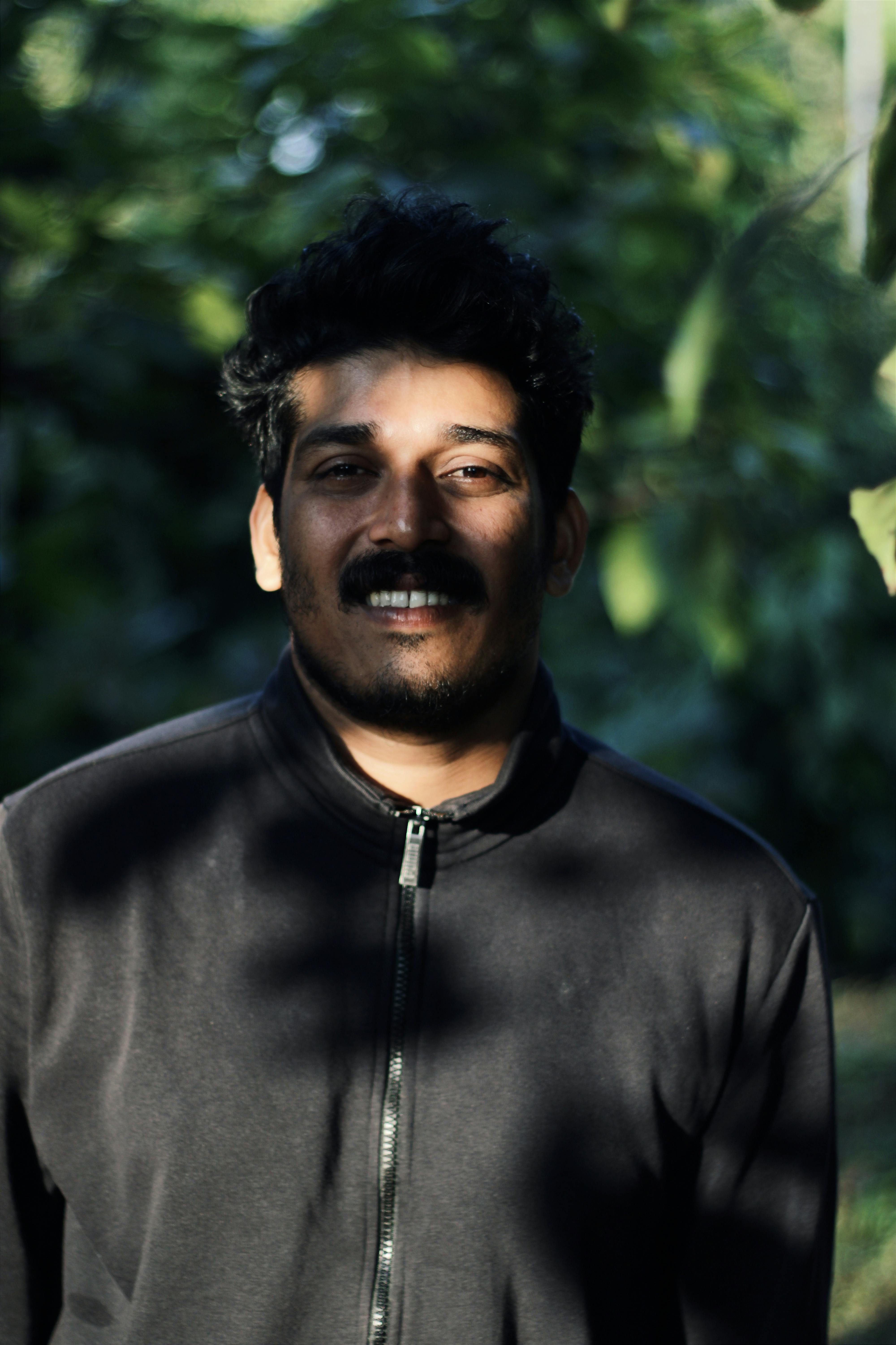 files/pexels-shafeeque-k-194760372-30109427.jpg